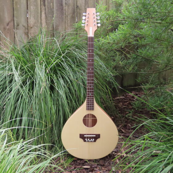 TRAD II STANDARD OCTAVE MANDOLIN  22-1/8" scale