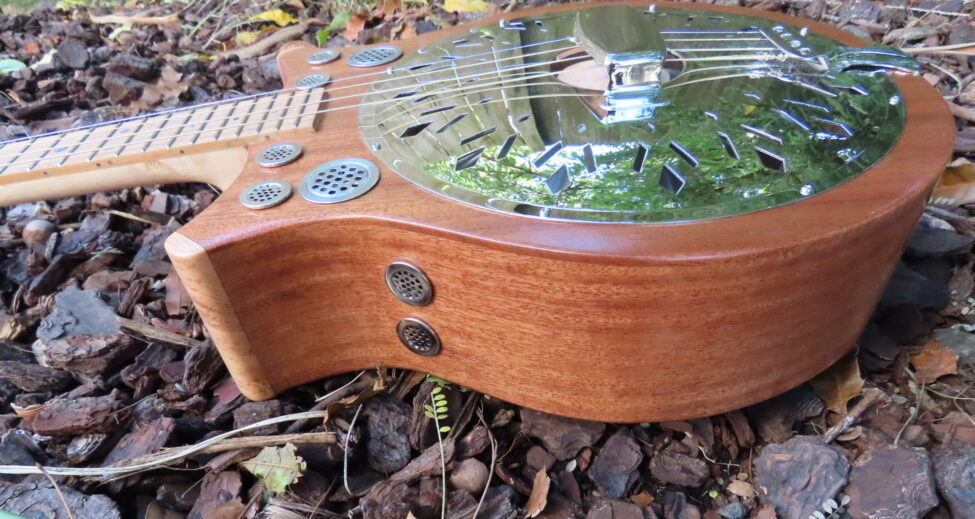 CROWN RESONATOR BARITONE UKULELE - The "RESOBARINATOR"