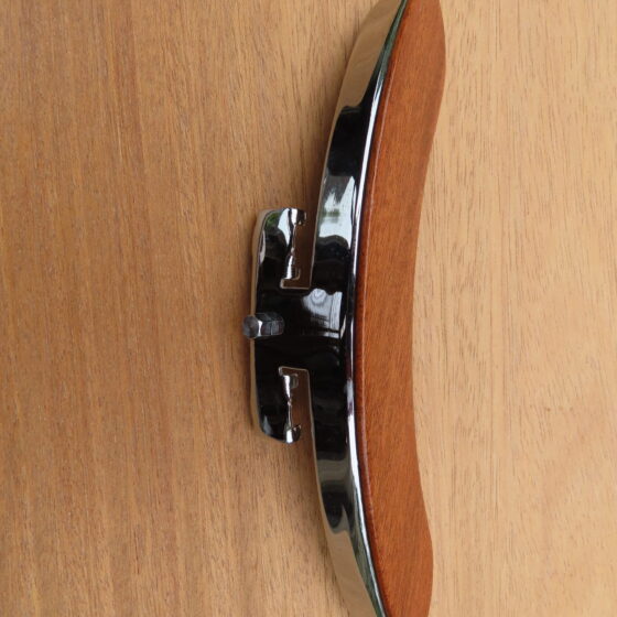 BANJO ARMREST - Mahogany top