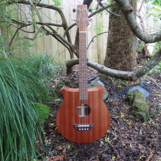 CROWN SUPER-JUMBO BARITONE UKULELE - All Sapele Mahogany Body And Top